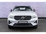 Volvo XC40 2.0 B4 Plus Dark | Trekhaak | Google | Dodehoekdetectie | Adaptieve Cruise Control | Stoel + stuurverwarming | 19" LM | Verwarmbare voorruit |