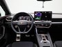 CUPRA Leon 1.5 TSI e-Hybrid Business 204 PK | Automaat | Parkeersensoren | Achteruitrijcamera | Adaptieve Cruise Control | Navigatie | Apple Carplay & Android Auto | Led verlichting | Lichtmetalen Velgen |