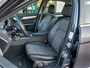 Mercedes-Benz C-klasse 180 156pk Automaat Business Class Avantgarde | Origineel NL | Navi | Bi-Xenon | Clima | Cruise | Bluetooth Carkit | Licht+Regensensor | Pdc V+A+Assist | 17''lm