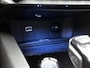 Peugeot 3008 SUV GT-Line 1.6 HYbrid4 300pk Automaat | Navigatie | Achteruitrijcamera | FOCAL Premium HiFi | Full Led koplampen | Keyless | Lederen Stoel elektrisch+geheugen+verwarmd+massage | Adaptieve Cruise Control | Parkeerassistent | Dodehoeksensor | Draadloze telefoonlader | Apple Carplay / Android Auto | Donker getint glas | 19" lichtmetalen velgen |