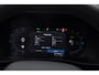 Volvo XC40 252PK Automaat Single Ext. Range Core / Lederen bekleding / Trekhaak / getint glas / Leder met alcantara interieur / Parkeersensoren met camera / Stoel - en stuurwielverwarming / Apple carplay