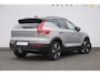 Volvo XC40 252PK Automaat Single Ext. Range Core / Lederen bekleding / Trekhaak / getint glas / Leder met alcantara interieur / Parkeersensoren met camera / Stoel - en stuurwielverwarming / Apple carplay