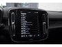 Volvo XC40 252PK Automaat Single Ext. Range Core / Lederen bekleding / Trekhaak / getint glas / Leder met alcantara interieur / Parkeersensoren met camera / Stoel - en stuurwielverwarming / Apple carplay