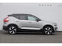 Volvo XC40 252PK Automaat Single Ext. Range Core / Lederen bekleding / Trekhaak / getint glas / Leder met alcantara interieur / Parkeersensoren met camera / Stoel - en stuurwielverwarming / Apple carplay