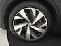 Volkswagen ID.4 First 77 kWh 204pk | Camera achter | Adaptief cruise control | Navigatie | App connect | Led koplampen | Stoelverwarming | 20"LMV