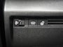 Citroën E-C4 EV Feel Pack 50 kWh 136pk | Navigatie | Achteruitrijcamera | Climate Control | Cruise Control | Parkeersensoren | Winterpakket | Led koplampen | Apple Carplay / Android Auto | Bluetooth | DAB+ radio | Armsteun | Elektrisch inklapbare spiegels | Comfortstoelen | Afwijkende dakkleur | 18" lichtmetalen velgen |