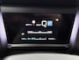 Citroën E-C4 EV Feel Pack 50 kWh 136pk | Navigatie | Achteruitrijcamera | Climate Control | Cruise Control | Parkeersensoren | Winterpakket | Led koplampen | Apple Carplay / Android Auto | Bluetooth | DAB+ radio | Armsteun | Elektrisch inklapbare spiegels | Comfortstoelen | Afwijkende dakkleur | 18" lichtmetalen velgen |