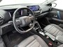 Citroën E-C4 EV Feel Pack 50 kWh 136pk | Navigatie | Achteruitrijcamera | Climate Control | Cruise Control | Parkeersensoren | Winterpakket | Led koplampen | Apple Carplay / Android Auto | Bluetooth | DAB+ radio | Armsteun | Elektrisch inklapbare spiegels | Comfortstoelen | Afwijkende dakkleur | 18" lichtmetalen velgen |