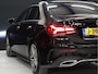 Mercedes-Benz A-klasse 200 AMG Sport [SFEER, SCHUIFKANTELDAK, CAMERA, PDC 360, MEMORY SEATS, STOELVERWARMING, CRUISE CONTROL, FLIPPERS, NAVIGATIE, NIEUWSTAAT]