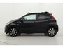 Toyota Aygo 1.0 VVT-i x-first | Elektrisch vouwdak | Apple Carplay / Android Auto | Airco | Camera | 15 inch lichtmetalen velgen | Privacy glas | DAB | Bluetooth