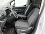 Fiat Doblò 1.5 BlueHDi 100 S&S L1 1000kg | Navigatie via Apple Carplay/Android Auto | Airco | Verwarmde Stoelen & Stuurwiel | Cruise Control | Bluetooth | Start/Stop Systeem | Zijschuifdeur Rechts | Buitenspiegels Elektrisch Verstel -en Verwarmbaar |