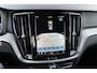 Volvo V60 2.0 T6 Plug-in hybrid AWD Essential Bright | Trekhaak | Stoel- / Stuurverwarming | Adaptive Cruise Control | Parkeercamera | Google | Carplay | Volvo On Call |