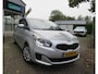 Kia Carens 1.6 GDi 7-PERSOONS / CAMERA / TREKHAAK