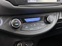 Toyota Yaris 1.5 Hybrid Trend Bi-Tone | Navigatie | Lijndetectie | Cruise Control