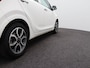 Kia Picanto 1.0 CVVT ExecutiveLine | Stoel/Stuurverwarming | Lichtmetalen velgen | Clima | Navigatie | Camera |