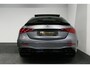 Mercedes-Benz C-klasse 200 Launch Edition AMG Line / Orig. Nederlands / C63S AMG Diffuser / Panamericana Grill / Panoramadak / Carbon inleg / Apple Carplay - Android Auto / Ambienteverlichting / Stoelverwarming / 19'' LMV / Cruise Control / Achteruitrijcamera / Widescreen
