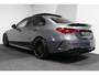 Mercedes-Benz C-klasse 200 Launch Edition AMG Line / Orig. Nederlands / C63S AMG Diffuser / Panamericana Grill / Panoramadak / Carbon inleg / Apple Carplay - Android Auto / Ambienteverlichting / Stoelverwarming / 19'' LMV / Cruise Control / Achteruitrijcamera / Widescreen