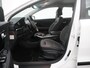 Kia e-Niro DynamicLine 39.2kWh - SOH 97,2% - Apple CarPlay/Android Auto - Achteruitrijcamera - Cruise Control - Navigatie - Climate Control - Fabrieksgarantie tot 05-2028