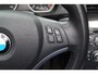 BMW 1-Serie Cabrio 118i Executive Leder Stoelverw Clima Cruise Elektrische Ramen en Spiegels 2x PDC LMV Trekh ENZ.