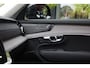 Volvo XC90 2.0 T8 Plug-in Hybrid Ultra Dark | Trekhaak | Luchtvering | 360 Camera | Panoramadak | Massage | Harman/Kardon | 22" Velgen