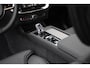 Volvo XC90 2.0 T8 Plug-in Hybrid Ultra Dark | Trekhaak | Luchtvering | 360 Camera | Panoramadak | Massage | Harman/Kardon | 22" Velgen
