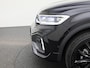 Volkswagen T-Roc 1.5TSI/150PK R-Line Blackstyle DSG · Camera · Navigatie · Apple/Android Car Play·  Massagefunctie · Garantie tot januari 2026