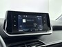 Peugeot 208 1.2 PureTech Allure | Automaat | Cruise control | Parkeersensoren achter | Apple CarPlay/Android auto |