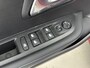 Peugeot 208 1.2 PureTech Allure | Automaat | Cruise control | Parkeersensoren achter | Apple CarPlay/Android auto |