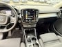 Volvo XC40 1.5 T5 Recharge Business Pro | LED | Auto Pilot | Apple Carplay | Keyless | Camera | Stoel- en stuurverwarming