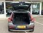 Volvo XC40 1.5 T5 Recharge Business Pro | LED | Auto Pilot | Apple Carplay | Keyless | Camera | Stoel- en stuurverwarming