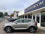 Volvo XC40 1.5 T5 Recharge Business Pro | LED | Auto Pilot | Apple Carplay | Keyless | Camera | Stoel- en stuurverwarming
