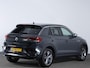 Volkswagen T-Roc R-Line 1.5 TSI 150 PK DSG | LED | Trekhaak | Side Assist | Achteruitrijcamera | Stoelverwarming |