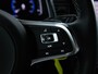 Volkswagen T-Roc R-Line 1.5 TSI 150 PK DSG | LED | Trekhaak | Side Assist | Achteruitrijcamera | Stoelverwarming |