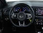 Volkswagen T-Roc R-Line 1.5 TSI 150 PK DSG | LED | Trekhaak | Side Assist | Achteruitrijcamera | Stoelverwarming |