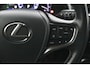 Lexus UX 250h Luxury Line | 18 Inch Lichtmetalen velgen | Elektrisch bedienbare achterklep | Stoelverwarming