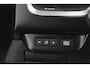 Lexus UX 250h Luxury Line | 18 Inch Lichtmetalen velgen | Elektrisch bedienbare achterklep | Stoelverwarming