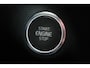 Volvo XC40 T2 R-Design Automaat | Trekhaak | Stoelverwarming | Parkeercamera | 19 INCH | Glossy Black | Keyless