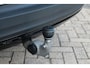 Volvo XC40 T2 R-Design Automaat | Trekhaak | Stoelverwarming | Parkeercamera | 19 INCH | Glossy Black | Keyless