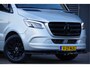 Mercedes-Benz Sprinter 319 3.0 CDI V6 L2H1 AUT. LED, 3.5T TREKHAAK, LUCHTVERING, ADAPT. CRUISE, 360 CAMERA, MBUX 10'', STOELVERWARMING, STANDKACHEL, VOORRUIT VERWARMING, CLIMA