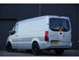 Mercedes-Benz Sprinter 319 3.0 CDI V6 L2H1 AUT. LED, 3.5T TREKHAAK, LUCHTVERING, ADAPT. CRUISE, 360 CAMERA, MBUX 10'', STOELVERWARMING, STANDKACHEL, VOORRUIT VERWARMING, CLIMA