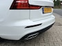 Volvo V60 2.0 T8 Twin Engine AWD Momentum Pro | LED | Keyless | Adapt. Cruise | Apple Carplay | Pano | Leder | Stoelverwarming | Trekhaak