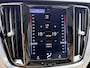 Volvo V60 2.0 T8 Twin Engine AWD Momentum Pro | LED | Keyless | Adapt. Cruise | Apple Carplay | Pano | Leder | Stoelverwarming | Trekhaak
