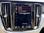Volvo V60 2.0 T8 Twin Engine AWD Momentum Pro | LED | Keyless | Adapt. Cruise | Apple Carplay | Pano | Leder | Stoelverwarming | Trekhaak