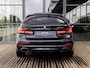 BMW 5-Serie 530e Business Edition Plus | BMW Connected Pack Professional | M Sportpakket | M Aerodynamicapakket | Ambiance verlichting | Elektrisch bediend glazen schuif-/kanteldak |
