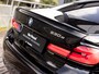 BMW 5-Serie 530e Business Edition Plus | BMW Connected Pack Professional | M Sportpakket | M Aerodynamicapakket | Ambiance verlichting | Elektrisch bediend glazen schuif-/kanteldak |