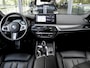 BMW 5-Serie 530e Business Edition Plus | BMW Connected Pack Professional | M Sportpakket | M Aerodynamicapakket | Ambiance verlichting | Elektrisch bediend glazen schuif-/kanteldak |