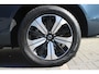 Volvo XC60 T6 AUT8 350PK Plus Dark | Adaptive Cruise & Pilot Assist | 360 Camera | Stoel&Stuurverwarming | Verwarmbare Achterstoelen | Apple Carplay/Android Auto | Schuif-/kanteldak | Draadloze Telefoonlader | Elektr. Achterklep | Semi Elektr. Trekhaak |