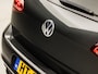 Volkswagen Golf 1.4 TSI GTE Sport 204Pk Automaat (SCHUIFDAK, APPLE CARPLAY, NAVIGATIE, CAMERA, CLIMATE, STOELVERWARMING, SPORTSTOELEN, GETINT GLAS, ZWART HEMEL, SFEERVERLICHTING, NIEUWE APK, NIEUWSTAAT)