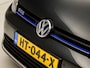 Volkswagen Golf 1.4 TSI GTE Sport 204Pk Automaat (SCHUIFDAK, APPLE CARPLAY, NAVIGATIE, CAMERA, CLIMATE, STOELVERWARMING, SPORTSTOELEN, GETINT GLAS, ZWART HEMEL, SFEERVERLICHTING, NIEUWE APK, NIEUWSTAAT)