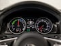 Volkswagen Golf 1.4 TSI GTE Sport 204Pk Automaat (SCHUIFDAK, APPLE CARPLAY, NAVIGATIE, CAMERA, CLIMATE, STOELVERWARMING, SPORTSTOELEN, GETINT GLAS, ZWART HEMEL, SFEERVERLICHTING, NIEUWE APK, NIEUWSTAAT)